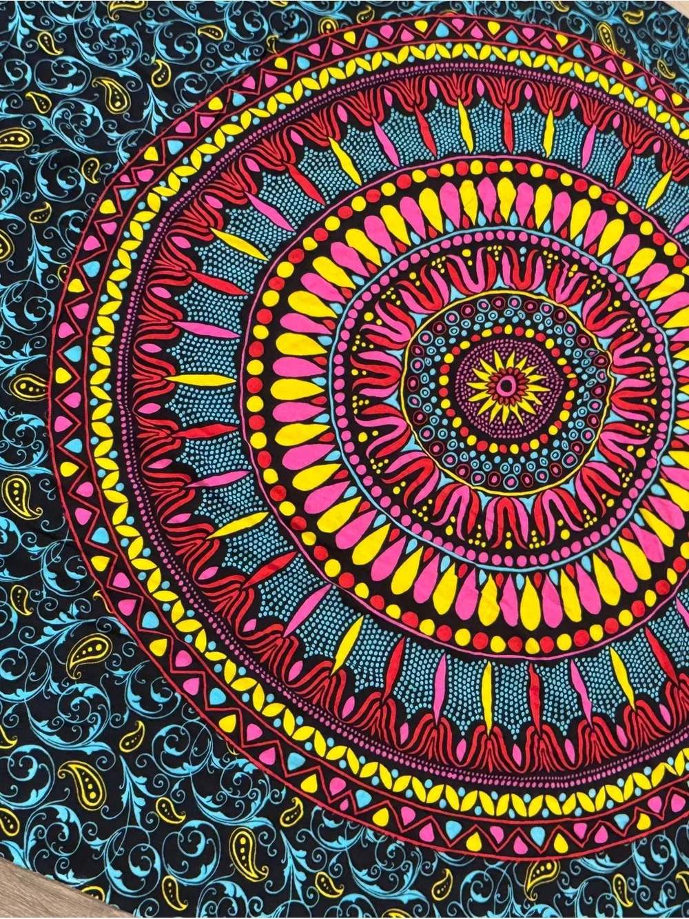 Unbranded bold mandala